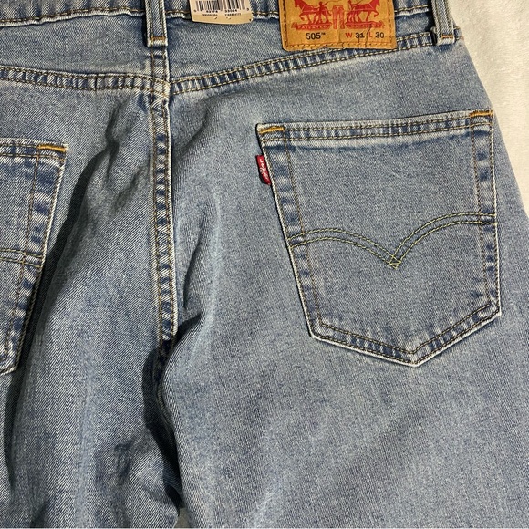 Levi's Men's 505 Regular Fit Jeans, Size 31x30, NWT - Picture 15 of 15